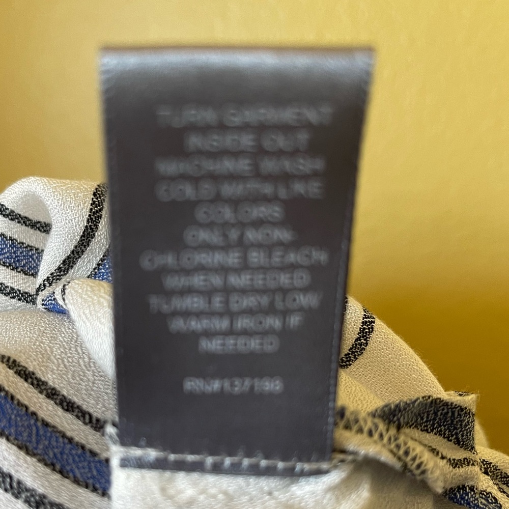 Top - Picture 4 of 4